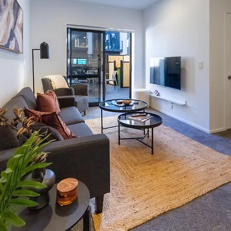 Central City Executive Hideaway 5 Mins To Hagley Park Riverside 4 Beds 4 Bath